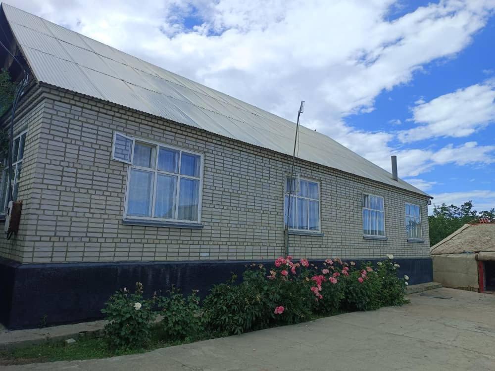Meerim Guest House Bokonbayevo Exteriér fotografie